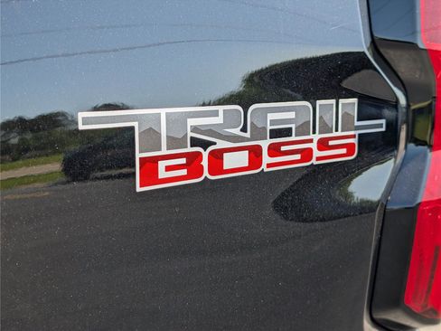 New 2026 Chevrolet Colorado Trail Boss AWD/4WD image 42