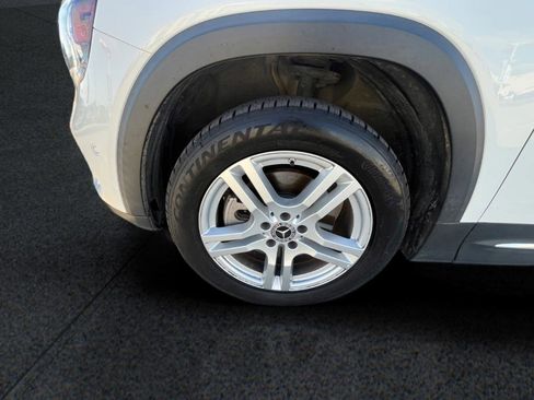 Used 2023 Mercedes-Benz GLB 250 image 10