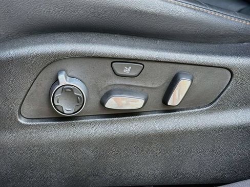 Used 2023 Cadillac XT4 Sport FWD image 25