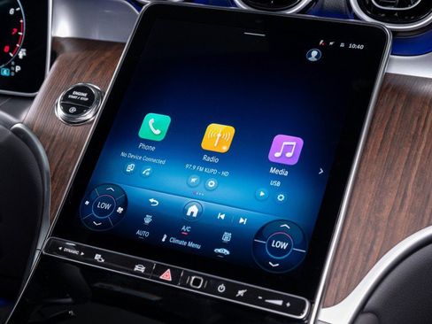 New 2026 Mercedes-Benz GLC 300 image 17