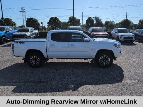 Used 2020 Toyota Tacoma TRD Sport w/ TRD Premium Sport Package image 16