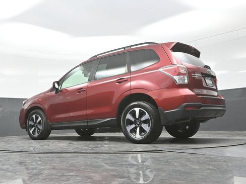 Used 2017 Subaru Forester 2.5i Premium w/ All-Weather Package AWD/4WD image 24