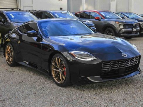 New 2026 Nissan Z Performance w/ Floor Mat Package image 3