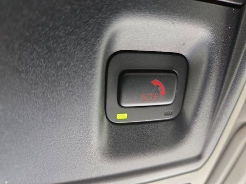 Used 2021 Toyota 4Runner SR5 AWD/4WD image 21
