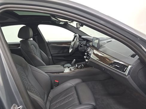 Used 2023 BMW 530i xDrive w/ Premium Package AWD/4WD image 14