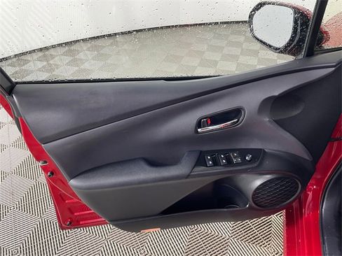 Used 2018 Toyota Prius Prime Plus image 14
