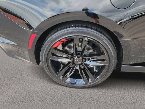 Used 2022 Chevrolet Camaro LT w/ Redline Edition RWD image 7