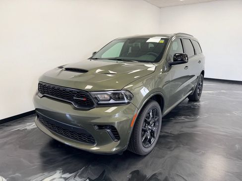 New 2026 Dodge Durango GT w/ Blacktop Package AWD/4WD image 4