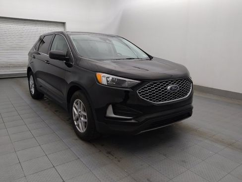 Used 2024 Ford Edge SEL image 13