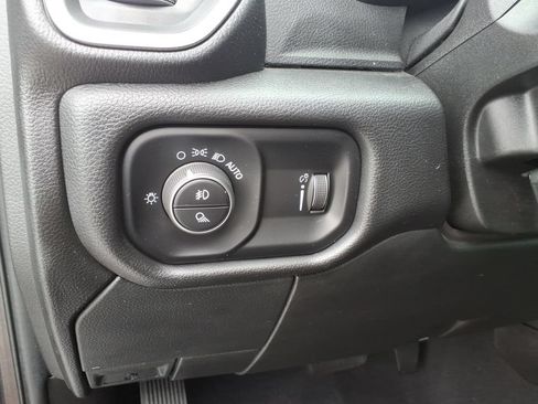 Used 2025 RAM 2500 Big Horn AWD/4WD image 26