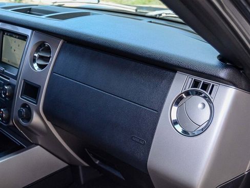 Used 2016 Ford Expedition XLT w/ Equipment Group 202A image 20