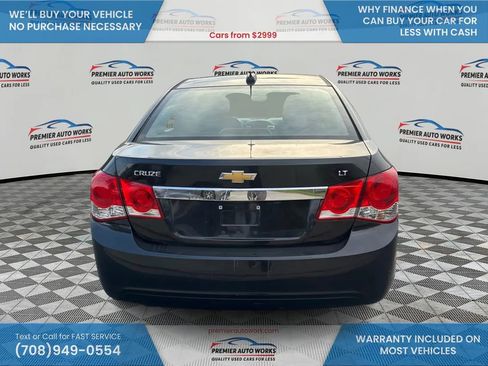 Used 2015 Chevrolet Cruze LT image 4