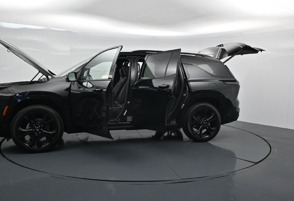 New 2027 Chevrolet Traverse RS FWD image 33
