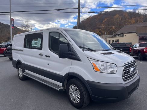 Used 2018 Ford Transit 250 130 Low Roof w/ Exterior Upgrade Package image 3