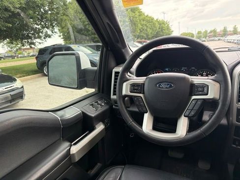 Used 2019 Ford F150 Lariat AWD/4WD image 19