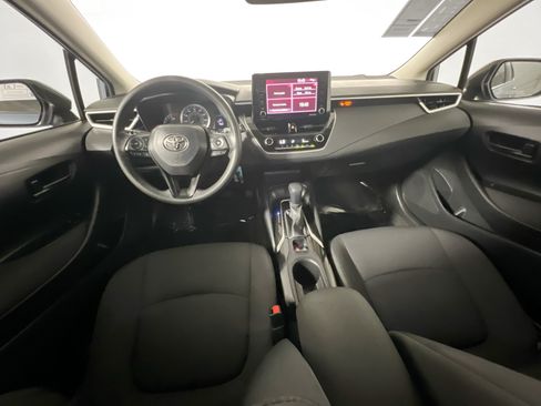 Used 2022 Toyota Corolla LE FWD image 28