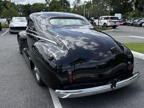 Used 2022 Chrysler Voyager LX image 14