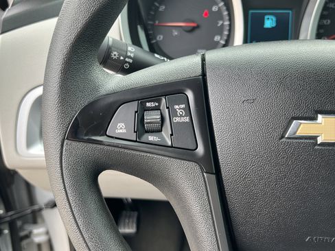 Used 2014 Chevrolet Equinox LS image 17