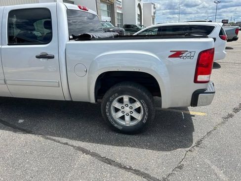Used 2011 GMC Sierra 1500 SLE w/ Power Tech Package AWD/4WD image 9