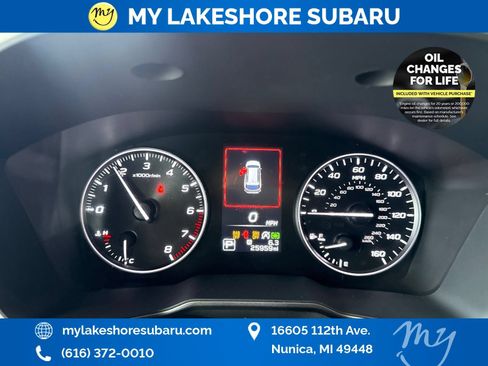 Certified 2025 Subaru Outback Limited AWD/4WD image 18