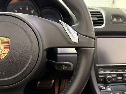 Used 2013 Porsche Boxster RWD image 16