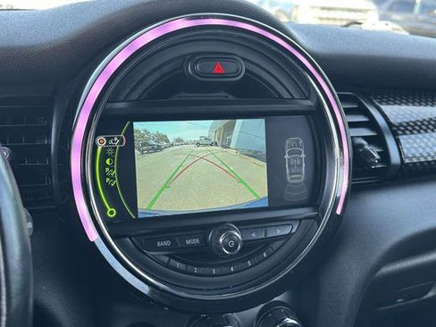 Used 2017 MINI Cooper S image 17