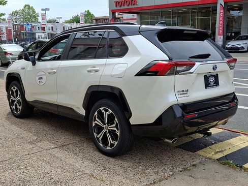 Used 2021 Toyota RAV4 XSE w/ Weather Package AWD/4WD image 4