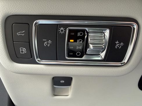 New 2026 Lincoln Nautilus Premier w/ Equipment Group 102A AWD/4WD image 20