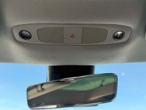 Used 2020 Tesla Model 3 Standard Range Plus image 35