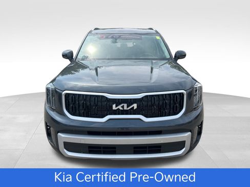 Used 2024 Kia Telluride EX image 2