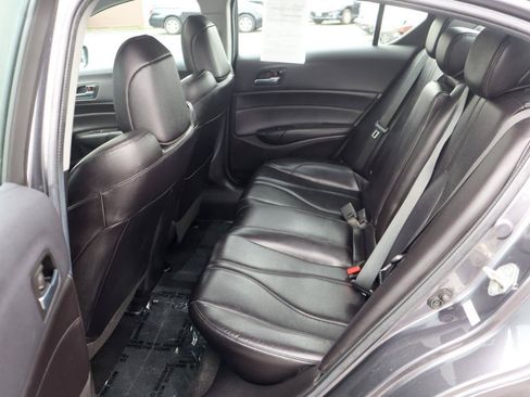 Used 2019 Acura ILX FWD image 14