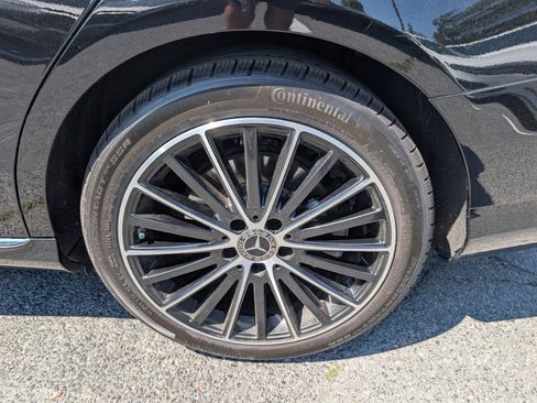 Used 2021 Mercedes-Benz C 300 Sedan image 9