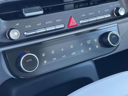 New 2026 Hyundai Palisade Calligraphy FWD image 26