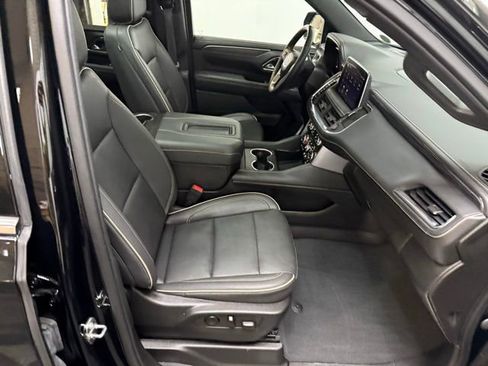 Certified 2023 GMC Yukon SLT w/ SLT Premium Package image 37