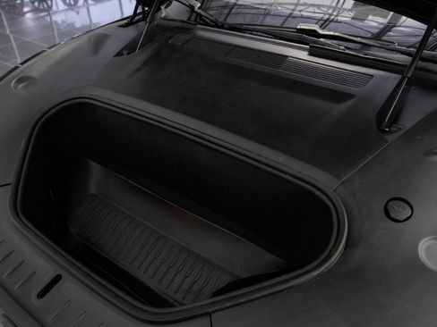 Used 2022 Tesla Model S Plaid image 51