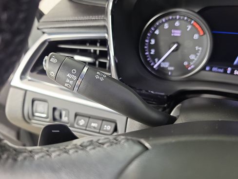 Used 2021 Cadillac XT6 Premium Luxury FWD image 24