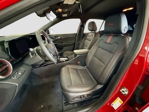 New 2026 Chevrolet Trax RS w/ Driver Confidence Package image 21