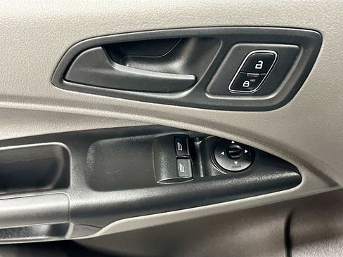 Used 2023 Ford Transit Connect XL image 17