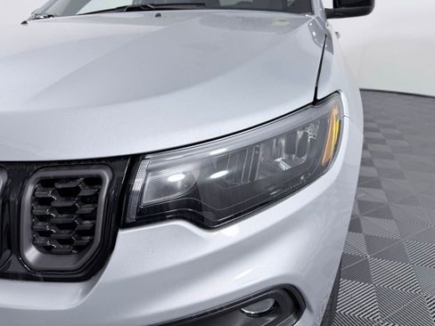 New 2026 Jeep Compass Latitude image 18