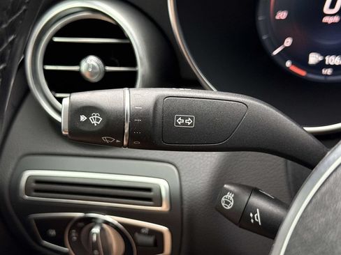 Used 2019 Mercedes-Benz C 300 4MATIC Sedan image 39