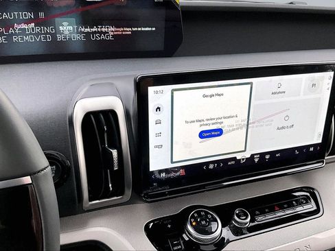 New 2025 Ford Expedition Active image 8