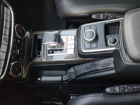 Used 2017 Mercedes-Benz G 65 AMG 4MATIC image 24