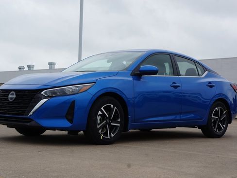 Certified 2024 Nissan Sentra SV w/ All-Weather Package image 5