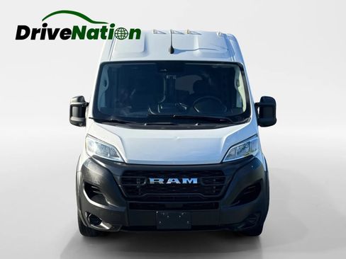 Used 2023 RAM ProMaster 2500 FWD image 2