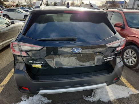 Used 2023 Subaru Outback Touring image 5