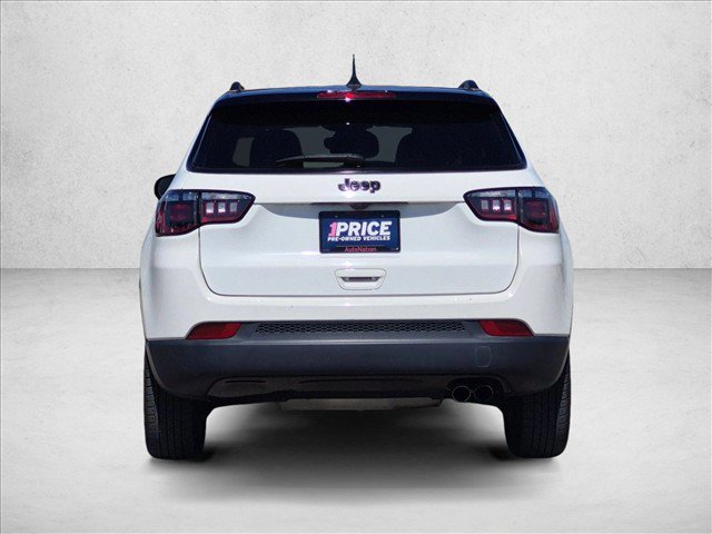 Used 2021 Jeep Compass Latitude FWD image 7