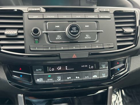 Used 2017 Honda Accord Sport Special Edition image 34