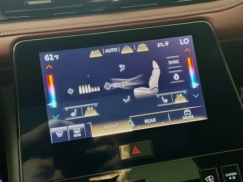 Used 2025 INFINITI QX80 Autograph w/ Autograph Exterior Package image 16