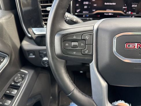 Used 2025 GMC Sierra 1500 SLT AWD/4WD image 11
