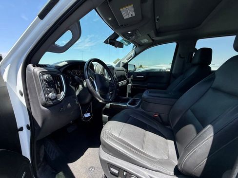Used 2019 Chevrolet Silverado 1500 LT Trail Boss AWD/4WD image 26